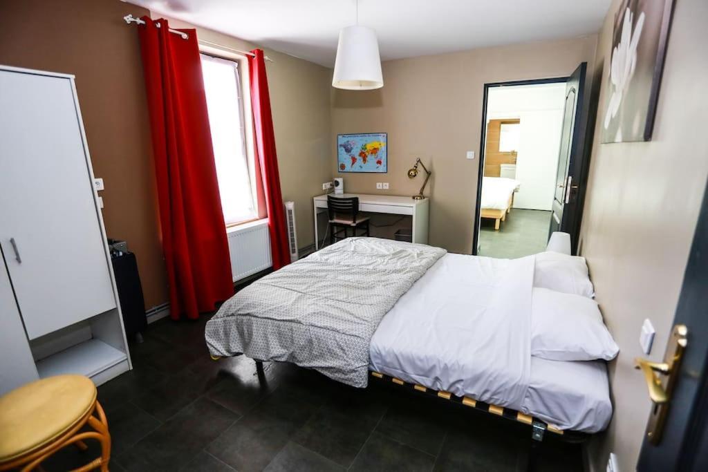 Villa F3 80 M2 Longere Plain Pied Au Centre Auxonne. Exterior foto